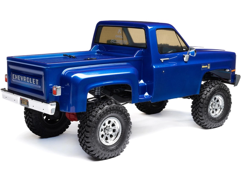 Axial SCX10 III Base Camp 1:10 4WD Chevy K10 1982 RTR modrý