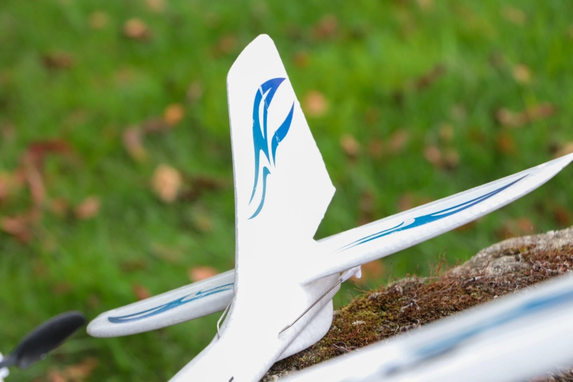 RC lietadlo Sky King F959, modrá + náhradná batéria