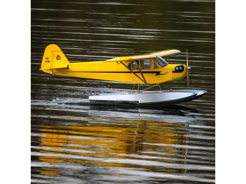 RC letadlo Hangar 9 J-3 Cub 2.1m EP BNF