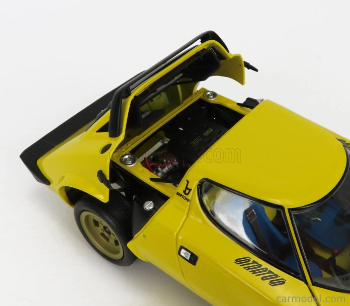 Kyosho Lancia Stratos Hf 1975 1:18 Žlutá