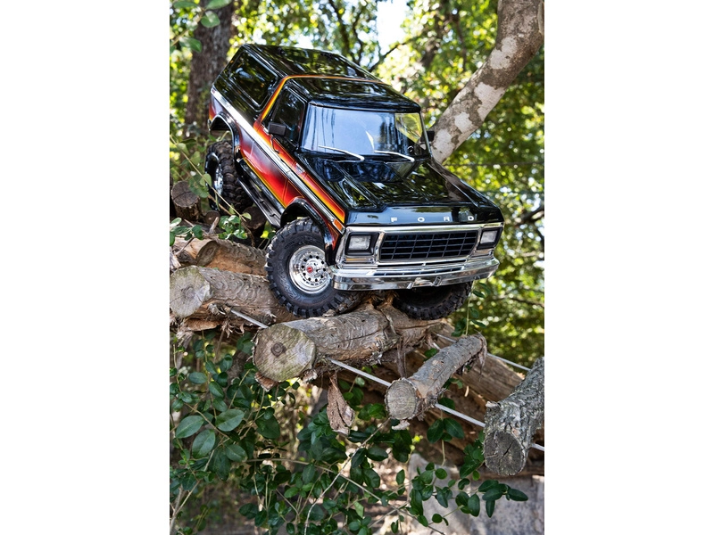 RC auto Traxxas TRX-4 Ford Bronco 1979 1:10 RTR Sunset