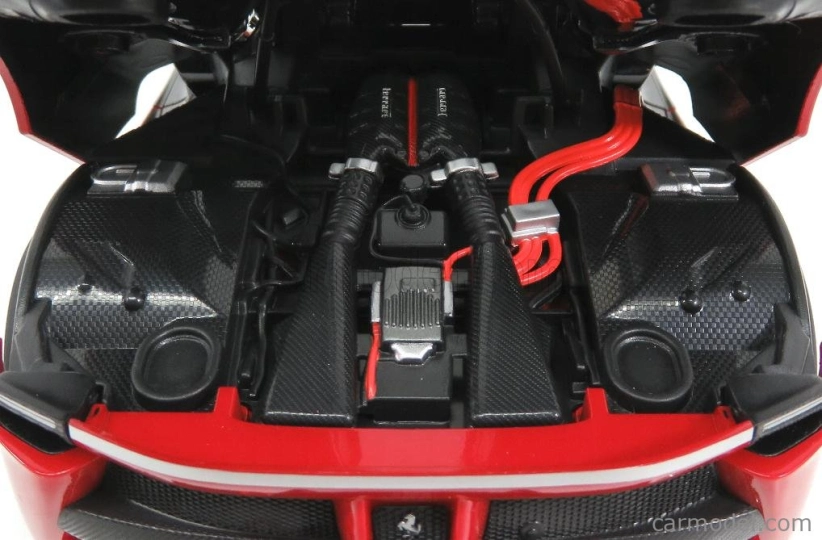 Bburago Signature Ferrari FXX K 1:18 červená
