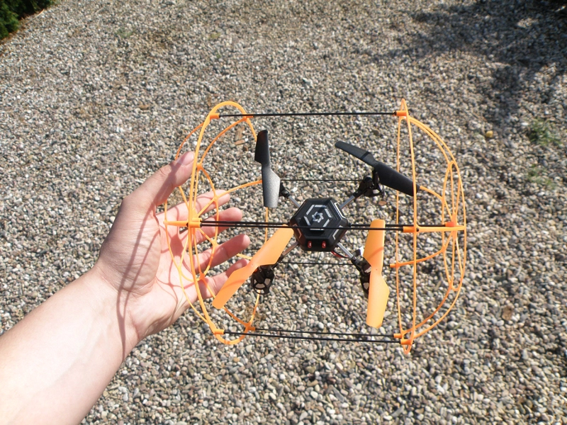 RC dron SkyWalker, oranžová