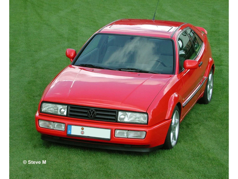 Revell Volkswagen Corrado 35 rokov (1:24) (darčeková súprava)