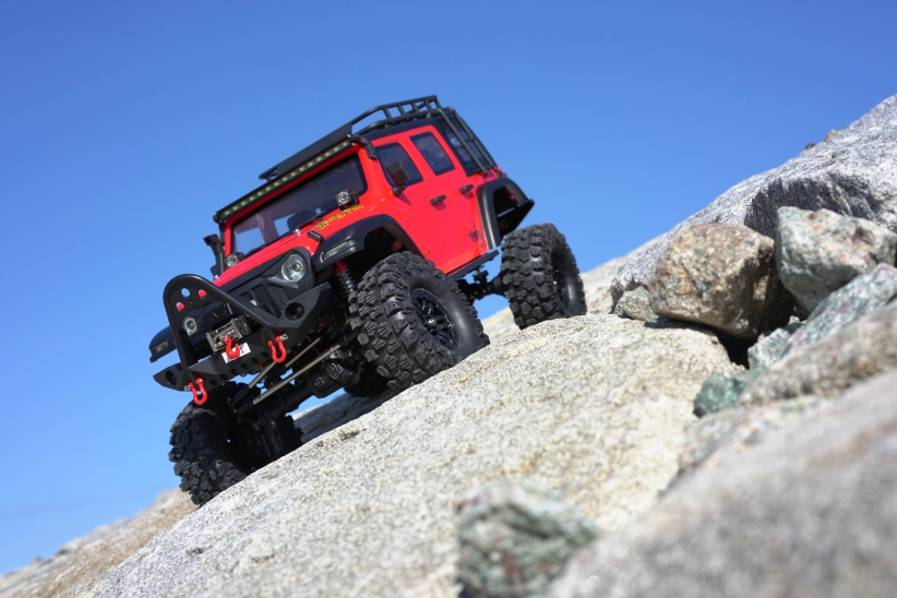 RC auto DF-4S PRO Crawler 313 mm 1:10, červená
