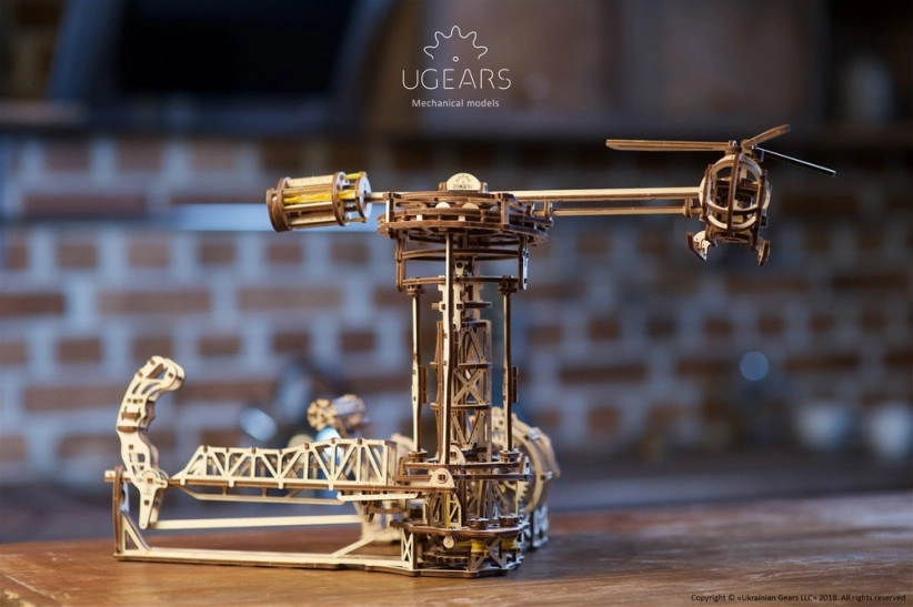 Ugears 3D drevené mechanické puzzle lietajúce stroje