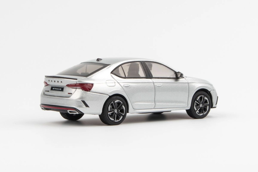 Abrex Škoda Octavia IV RS (2020) 1:43 – strieborná brilliant metalíza