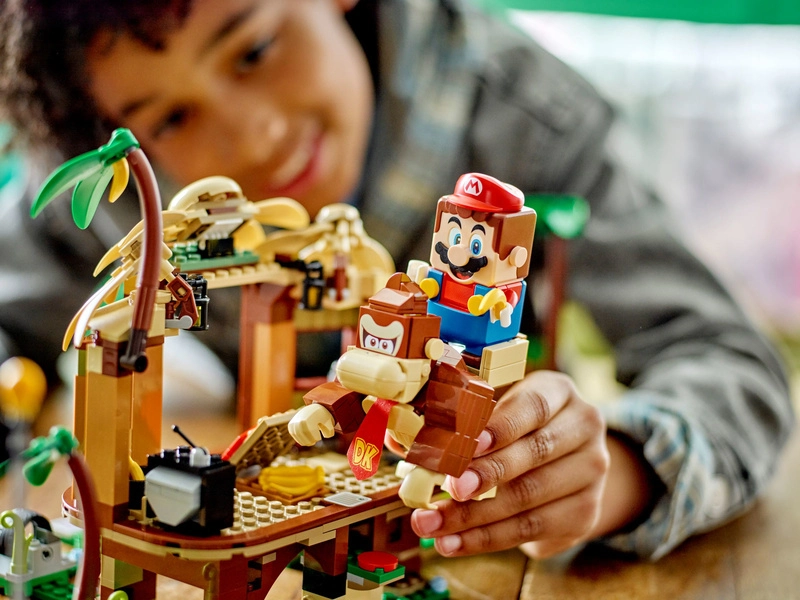 Rozširujúca sada LEGO Super Mario - Domček na strome Donkey Kong