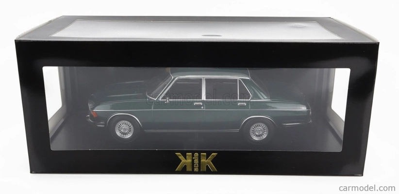BMW 3.0s E3 Mkii 1971 v mierke 1:18, tmavo zelená