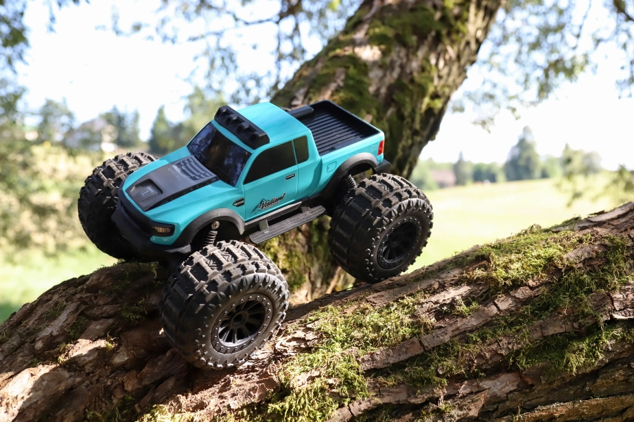 RC obojživelné auto Valiant, modrá + náhradní baterie