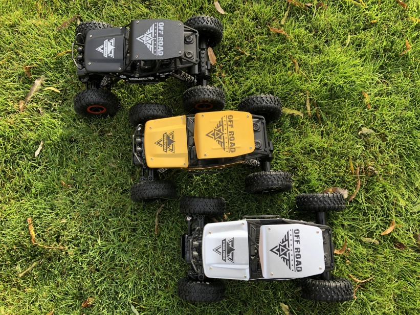 RC auto Strong Crawler, zlatá