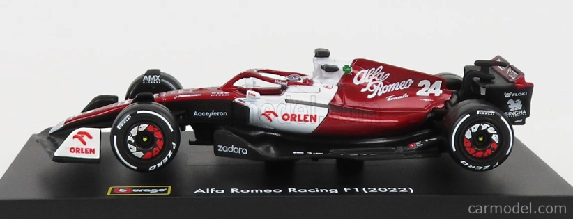 Bburago Alfa romeo F1 C42 Team Orlen Racing N 24 1:43, červená