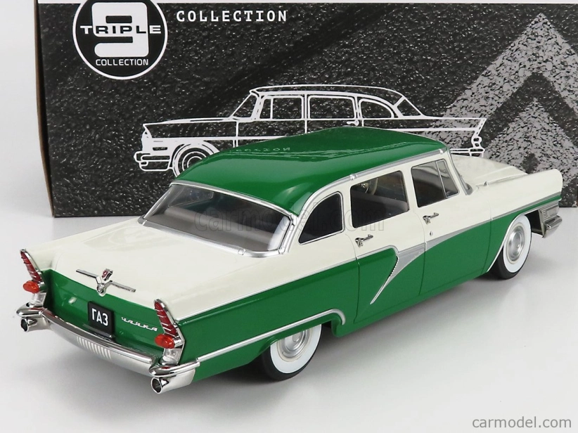 Triple9 GAZ 13 Seagull Chaika 1959 1:18 zelená biela