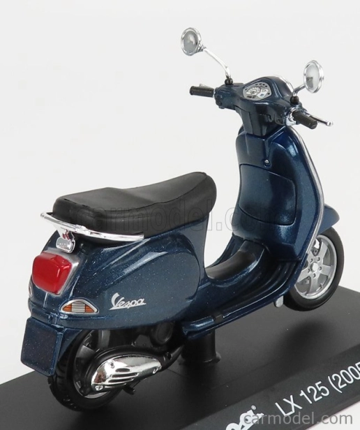 Edicola Piaggio Vespa 125 Lx 2005 1:18 Blue Met