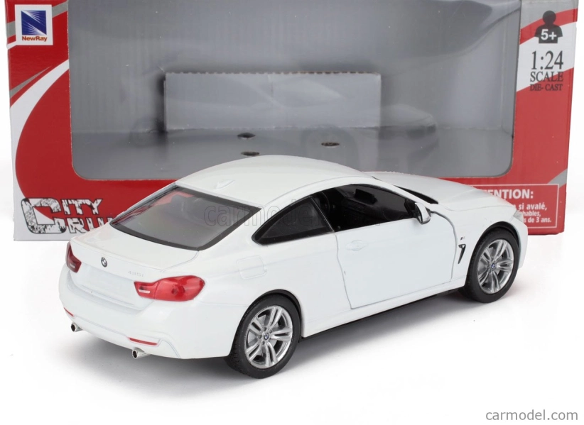 Newray BMW 4-series Coupe (f32) M-sportpaket 2014 1:24 Bílá
