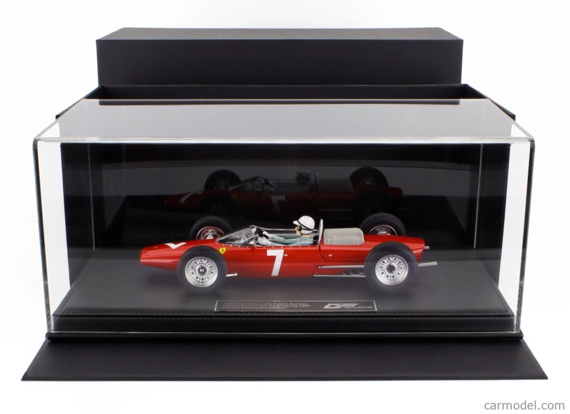 Gp-repliky Ferrari F1 156 F1-63 N 7 Winner Nurburgring German Gp (s figúrkou pilota) 1963 John Surtees 1:18 Červená