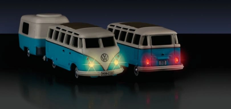 RC auto CARSON VW T1 bus Samba s prívesom