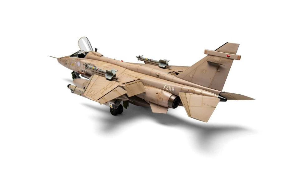 Classic Kit lietadlo A11010 - SEPECAT Jaguar GR.1/GR.1A (1:48)