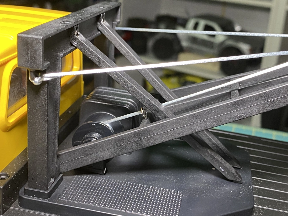 RC auto Land Cruiser Toyota s navijakom, žlté | RCprofi.sk