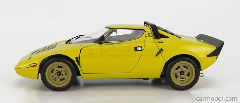 Kyosho Lancia Stratos Hf 1975 1:18 Žlutá
