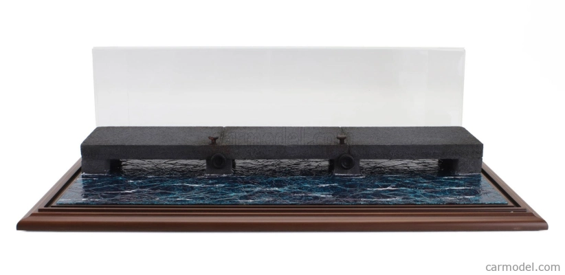 Atlantic Vetrina display box Diorama Base Porto Lungh.lenght Cm 57.0 X Largh.width Cm 30.0 X Alt.height Cm 2.5 - Harbour Base - Cover Lungh.lenght Cm 52.0 X Largh.width Cm 25.0 X Alt.height Cm 16.5 1:43 Různé