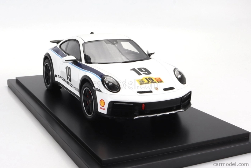 Spark-model Porsche 911 992 Coupe N 19 Rally Dakar Design 2022 - Con Vetrina - S vitrínou 1:18 Biela modrá