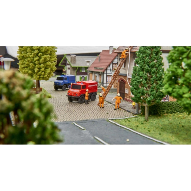 RC auto Carson 1:87 MB Unimog U406 Hasiči