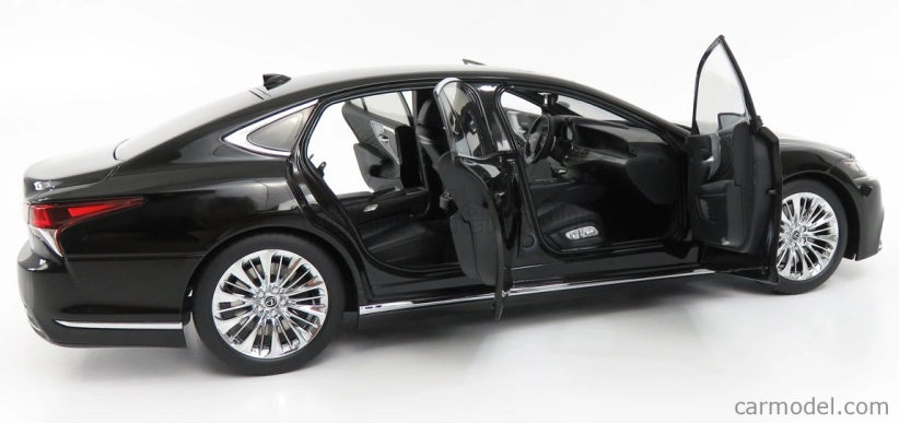 Autoart Lexus Ls500h 2018 1:18 čierna