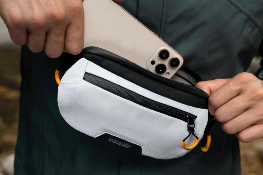 Insta360 Everyday Crossbody Bag