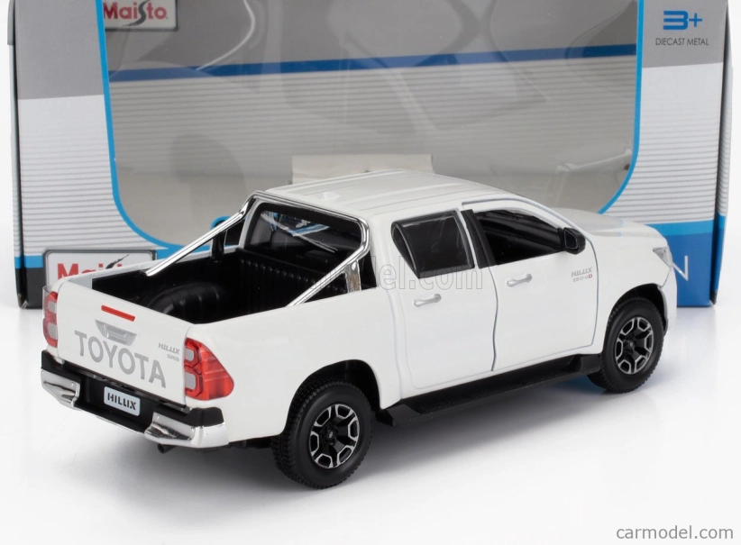 Maisto Toyota Hilux Pick-up 2021 1:27 White