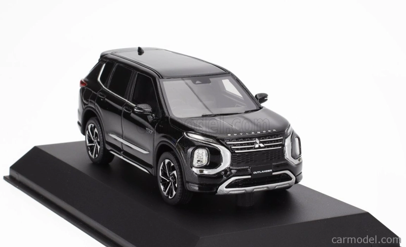 Kyosho Mitsubishi Outlander 2022 1:43 čierna