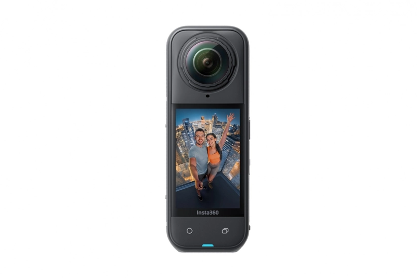 Insta360 X5
