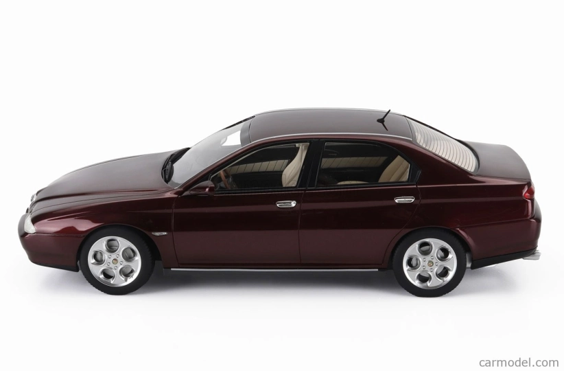 Cult-scale models Alfa romeo 166 3.0 V6 24v Super 1998 1:18 Red Met