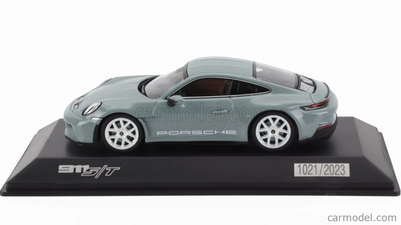 Spark-model Porsche 911 992 S/t Coupe 2024 1:43 Light Green Met