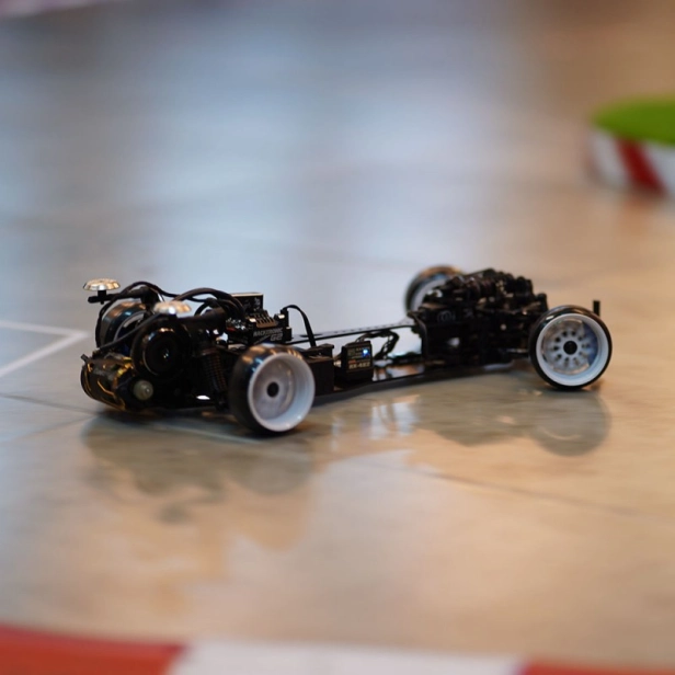 Kompletní hliníkový 7075 upgrade set pro 3Racing Sakura D5