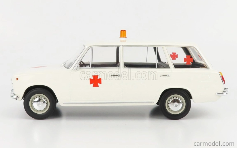 Triple9 Seat fiat 124 Familiare Ambulancia 1968 1:18 Bílá