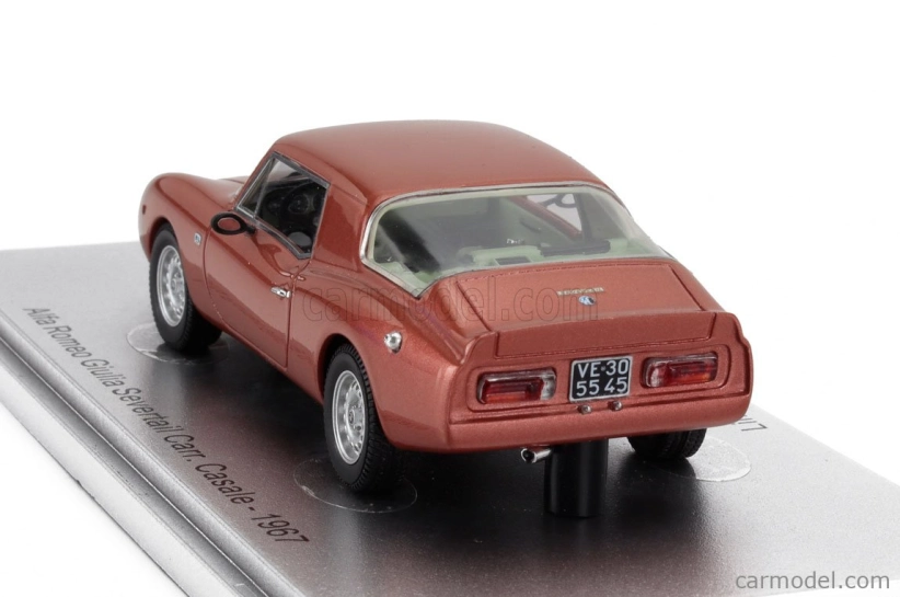 Kess-model Alfa romeo Giulia Severtail Carrozzeria Casale 1967 1:43 Copper Met