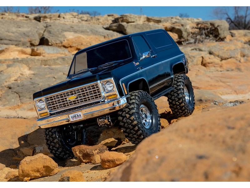 RC auto Traxxas TRX-4 Chevrolet K5 Blazer 1979 1:10 RTR, černá