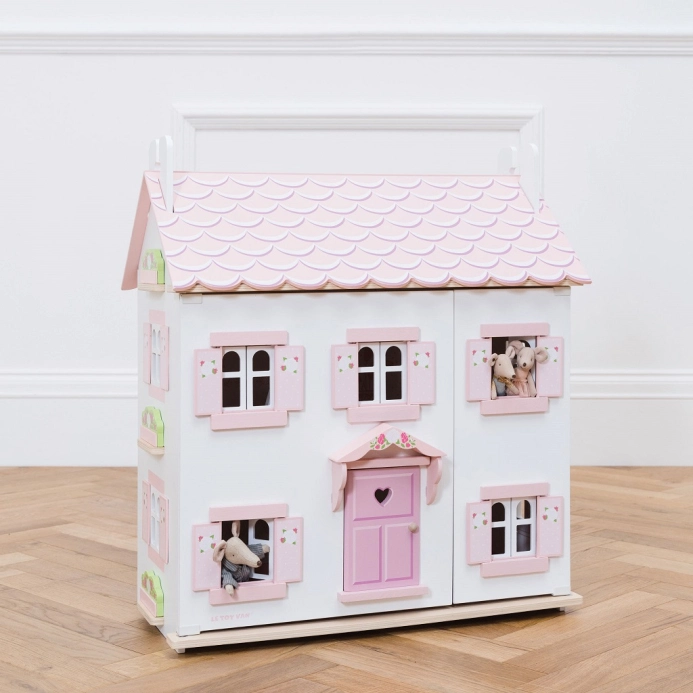 Dom Le Toy Van Sophia