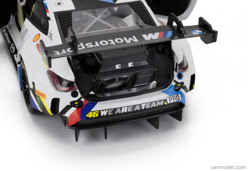 Minichamps BMW 4-series M4 Gt3 Team Wrt N 46 Gulf 12h Abu Dhabi 2023 Valentino Rossi - Nick Yelloy - Dries Vanthoor 1:18 Bílá Černá Modrá