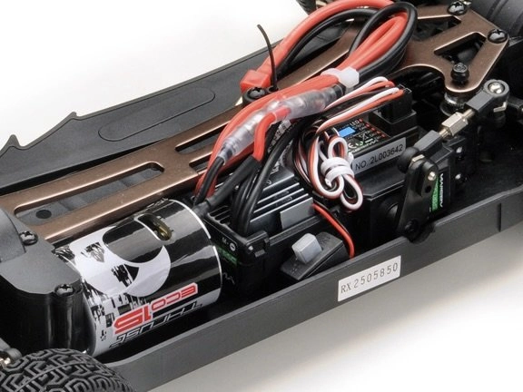 Absima ATC3.4V2 Touring/Rally Car 1:10 4WD RTR + zdarma baterie NiMH 7,2V 2000mAh