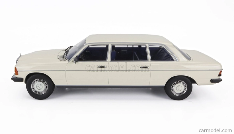 Modely v mierke E Mercedes Benz triedy E 250 (w123) 1978 1:18 Biela