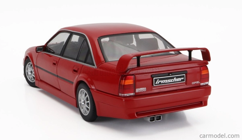 Solido Opel Omega 3.0 24v 1990 1:18 čierna