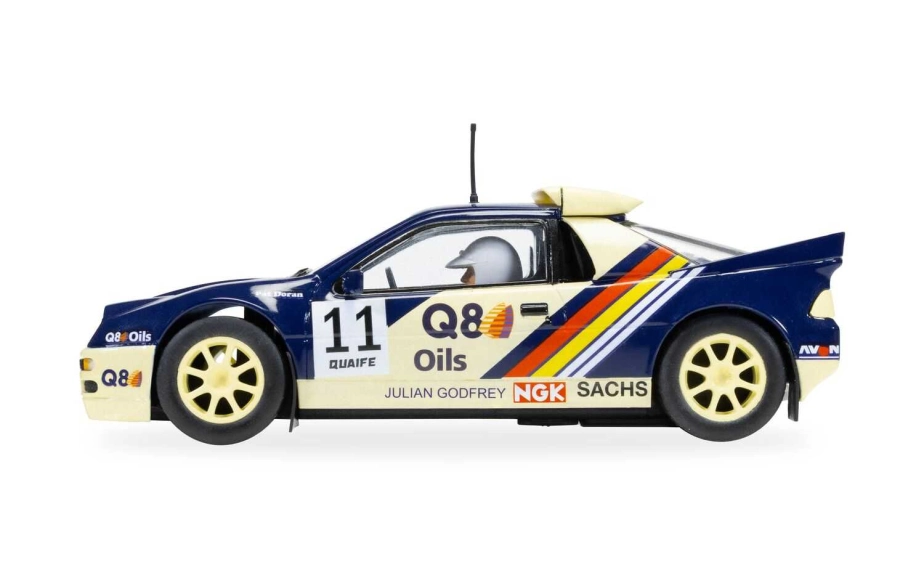 Autíčko Rally SCALEXTRIC C4667 - Ford RS200 Pat Doran (1:32)