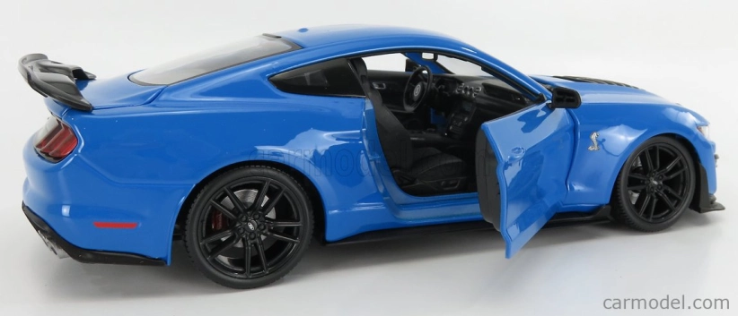 Maisto Ford USA Mustang Shelby Gt500 Coupe 2020 1:18 svetlomodrá