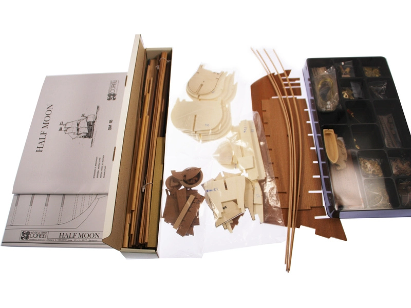 COREL Half Moon 1609 1:50 kit