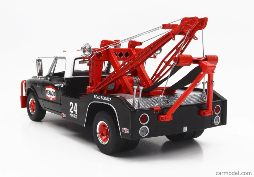 Greenlight Chevrolet C-30 Pick-up Texaco Odtahový vůz 1970 1:18, černá