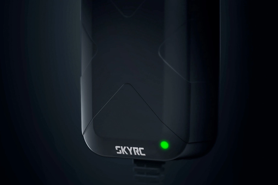 SKY RC PSA100 20V/5A 100W síťový zdroj