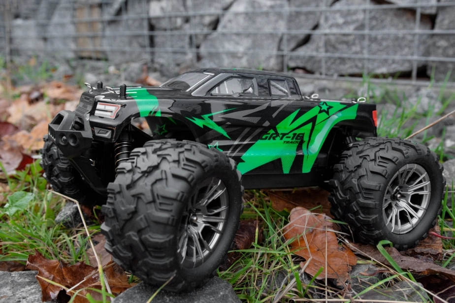 ROZBALENO - KAVAN GRT-16 Tracker RTR 4WD Monster Truck 1:16, zelená