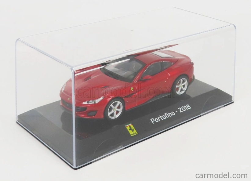 Edicola Ferrari Portofino 2018 - Con Vetrina - S vitrínou 1:43 červená